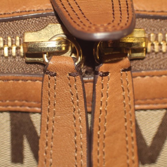 BROWN MICHAEL KORS HANDBAG - Picture 3 of 9